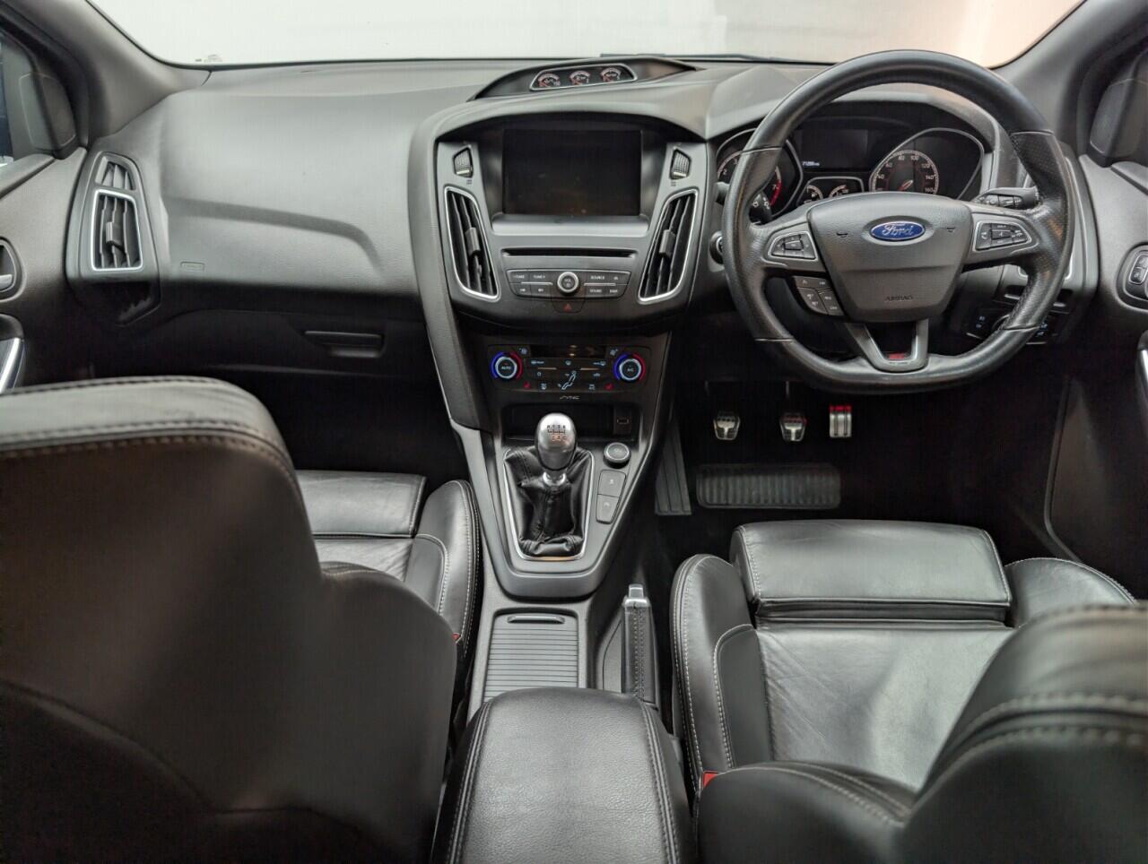 Used Ford Focus 2015 for sale - 76742353: Photo 25