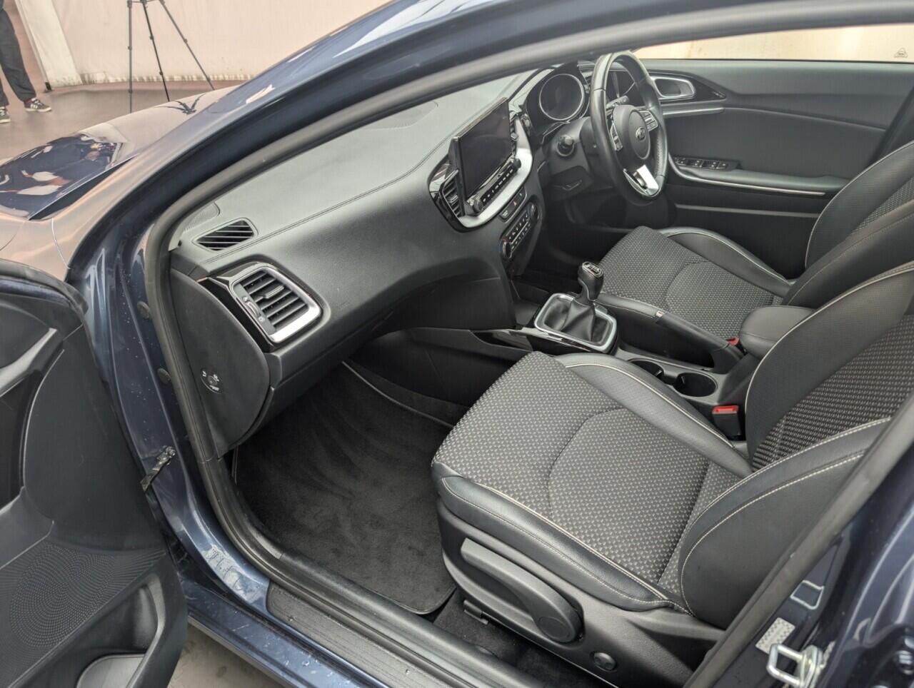 Used Kia Ceed 2019 for sale - 76425640: Photo 24