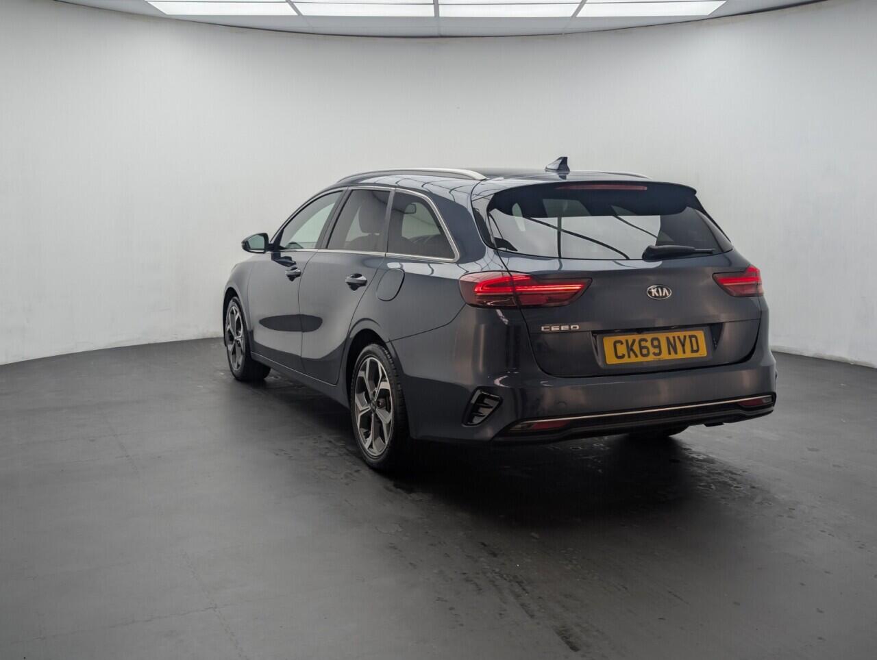 Used Kia Ceed 2019 for sale - 76425640: Photo 5