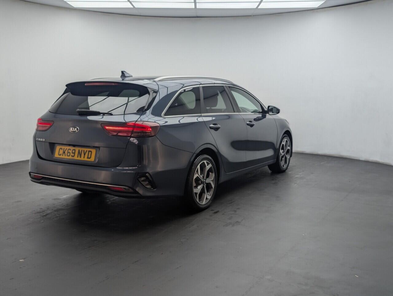 Used Kia Ceed 2019 for sale - 76425640: Photo 7