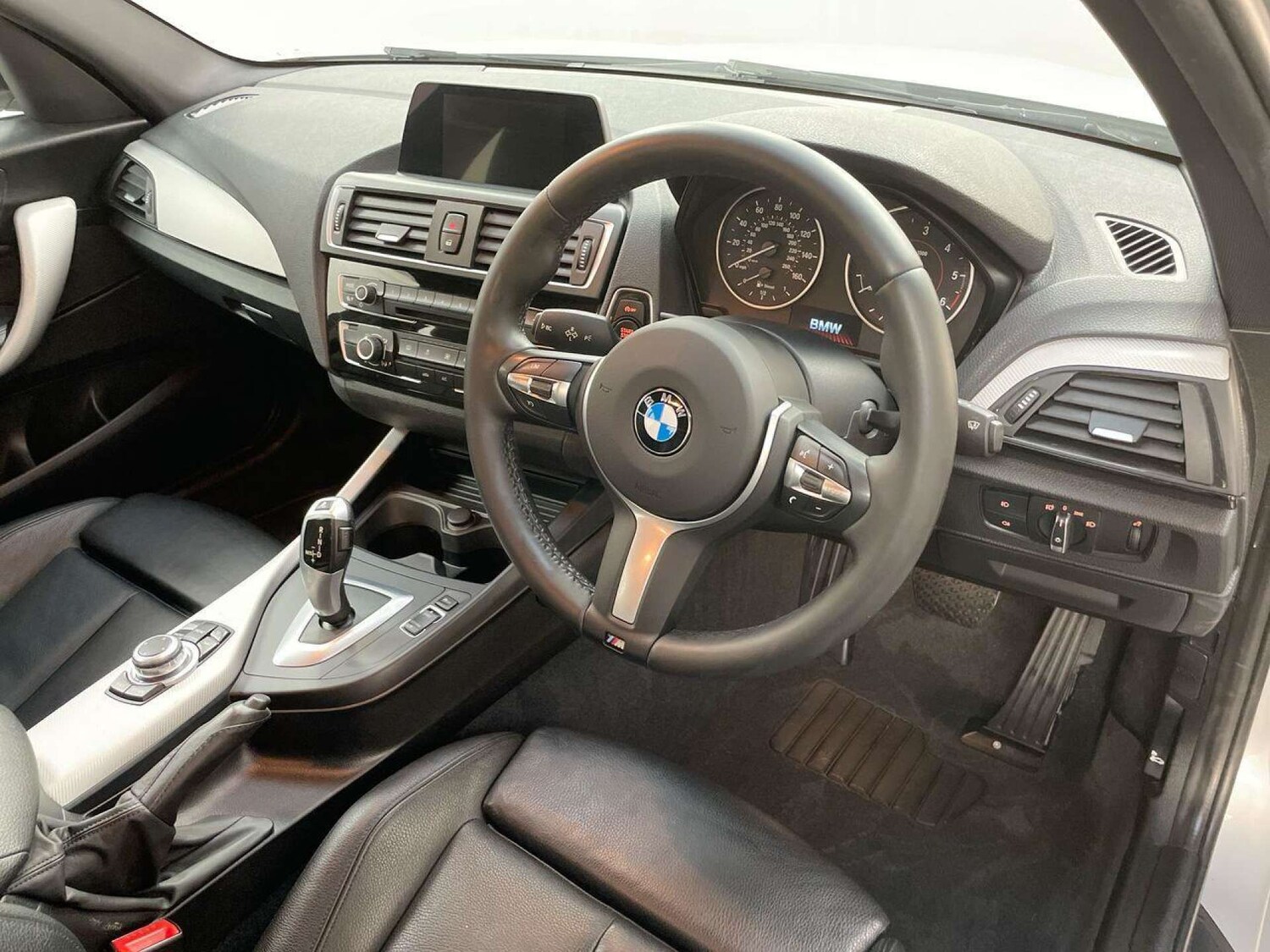 Used BMW 1 Series 2017 for sale - 77713532: Photo 23