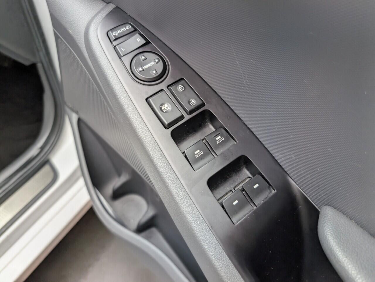 Used Hyundai IONIQ 2018 for sale - 76551002: Photo 22