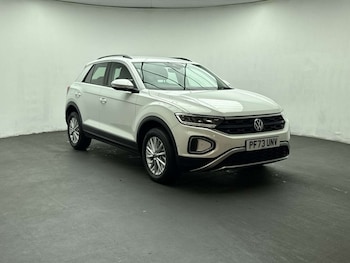 Used Volkswagen T-Roc 2023 for sale - 79421912: Photo