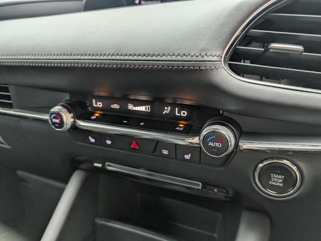 Used Mazda Mazda3 2020 for sale - 76424378: Photo 16