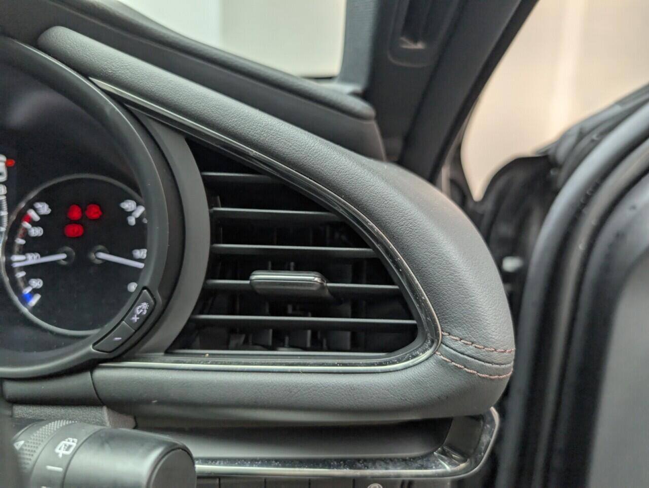 Used Mazda Mazda3 2020 for sale - 76424378: Photo 21