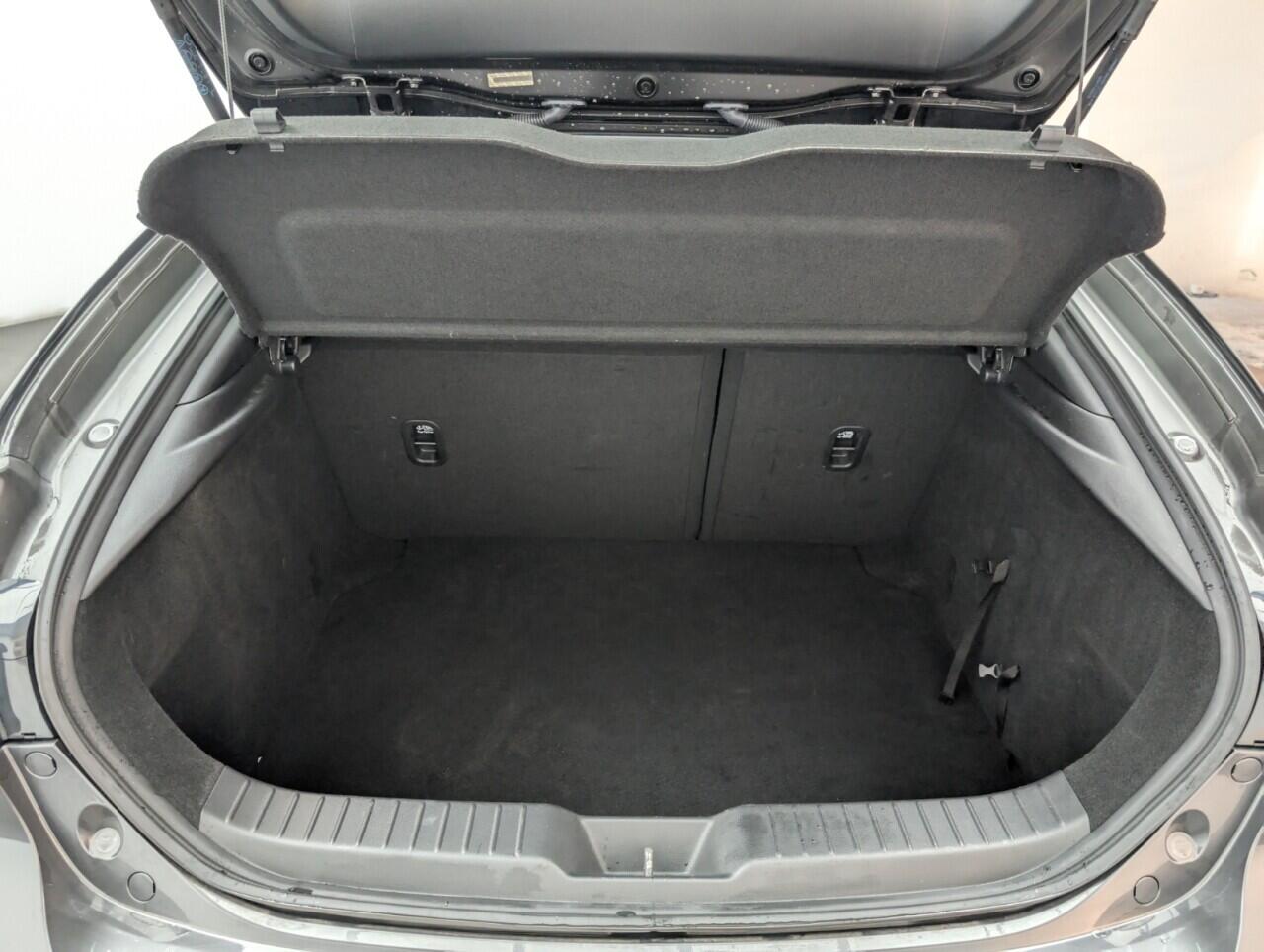 Used Mazda Mazda3 2020 for sale - 76424378: Photo 26