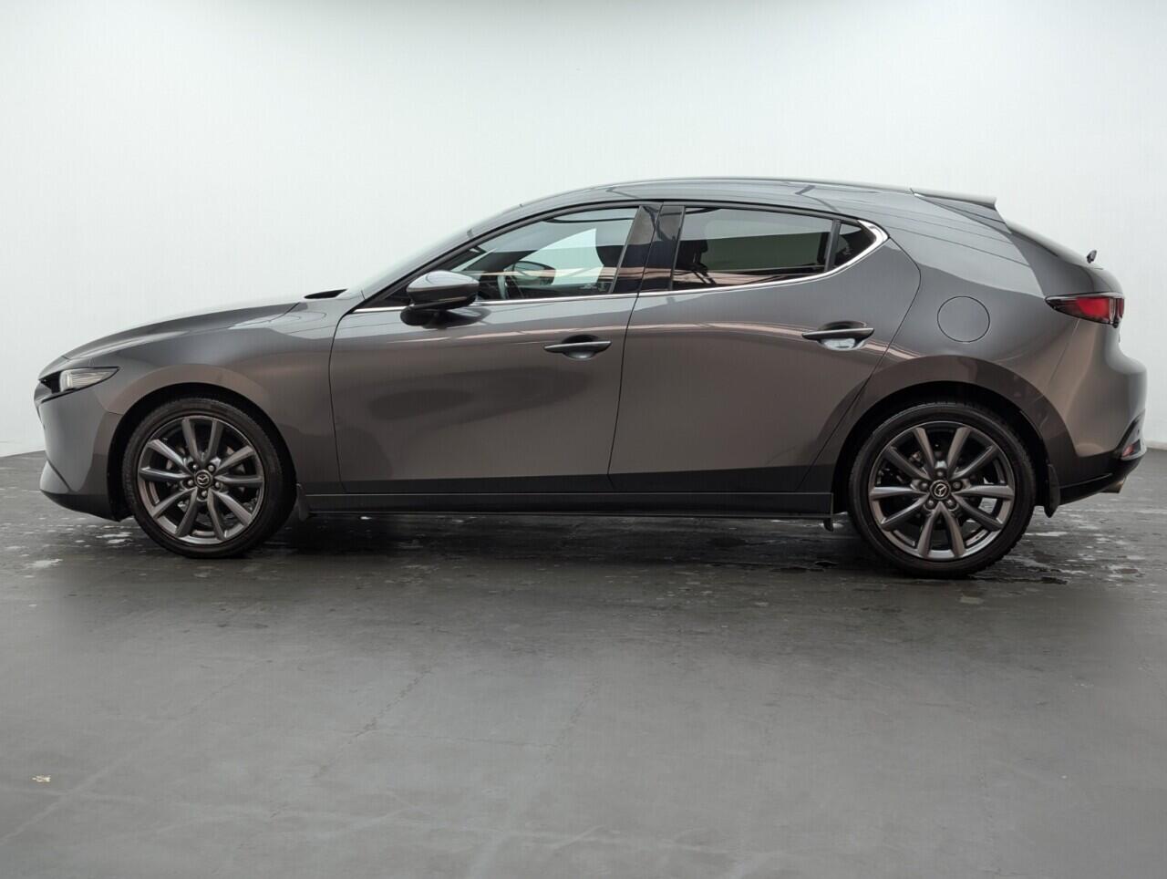 Used Mazda Mazda3 2020 for sale - 76424378: Photo 5