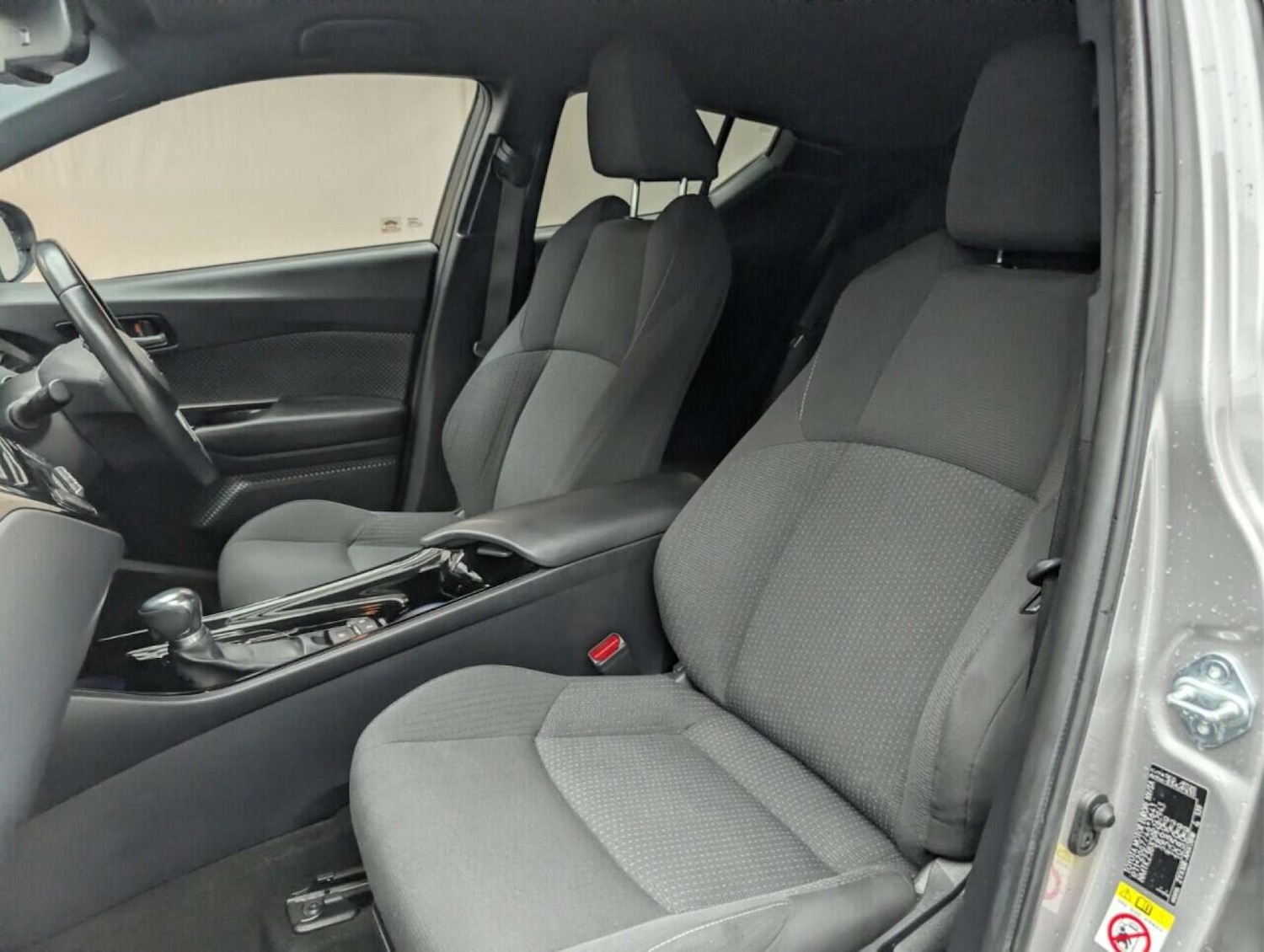 Used Toyota C-HR 2019 for sale - 77714851: Photo 26