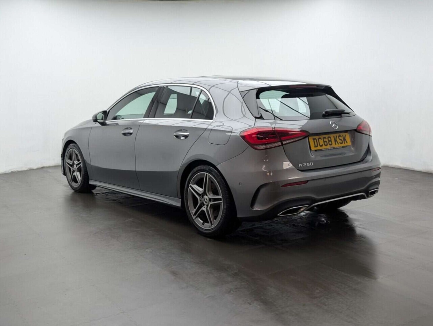 Used Mercedes-Benz A-Class 2019 for sale - 77713725: Photo 6