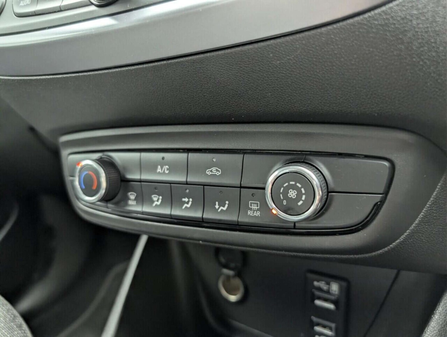 Used Vauxhall Crossland 2021 for sale - 77713842: Photo 15