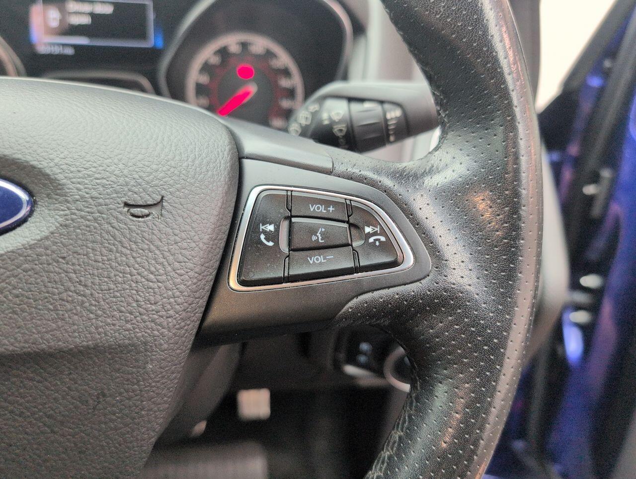 Used Ford Focus 2017 for sale - 76423471: Photo 19