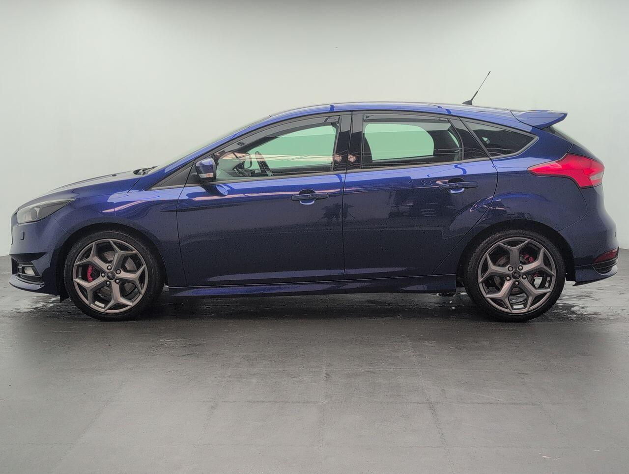 Used Ford Focus 2017 for sale - 76423471: Photo 5
