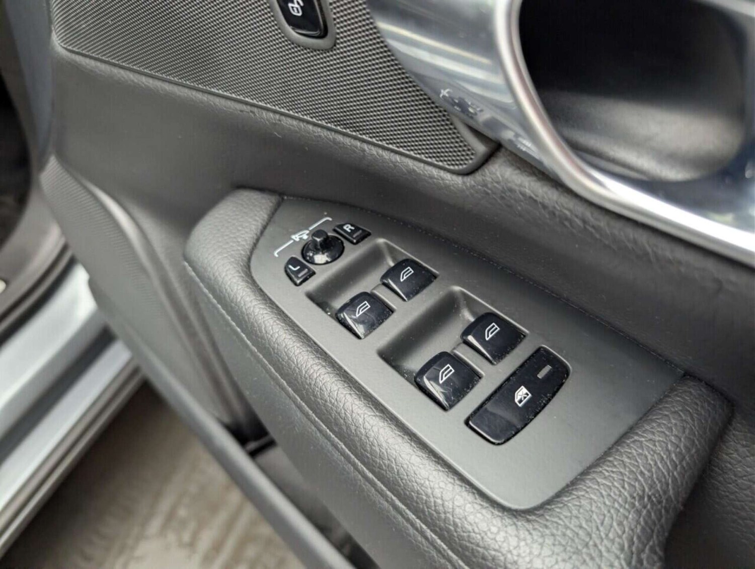 Used Volvo S90 2017 for sale - 77714513: Photo 19