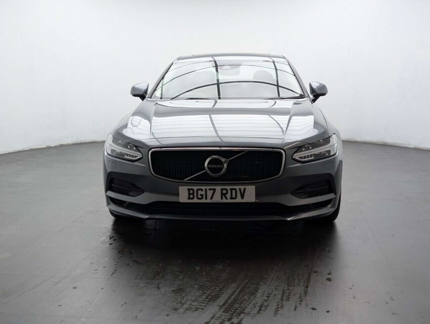 Used Volvo S90 2017 for sale - 77714513: Photo 3