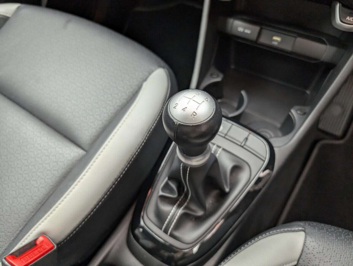 Used Kia Picanto 2022 for sale - 77713773: Photo 16