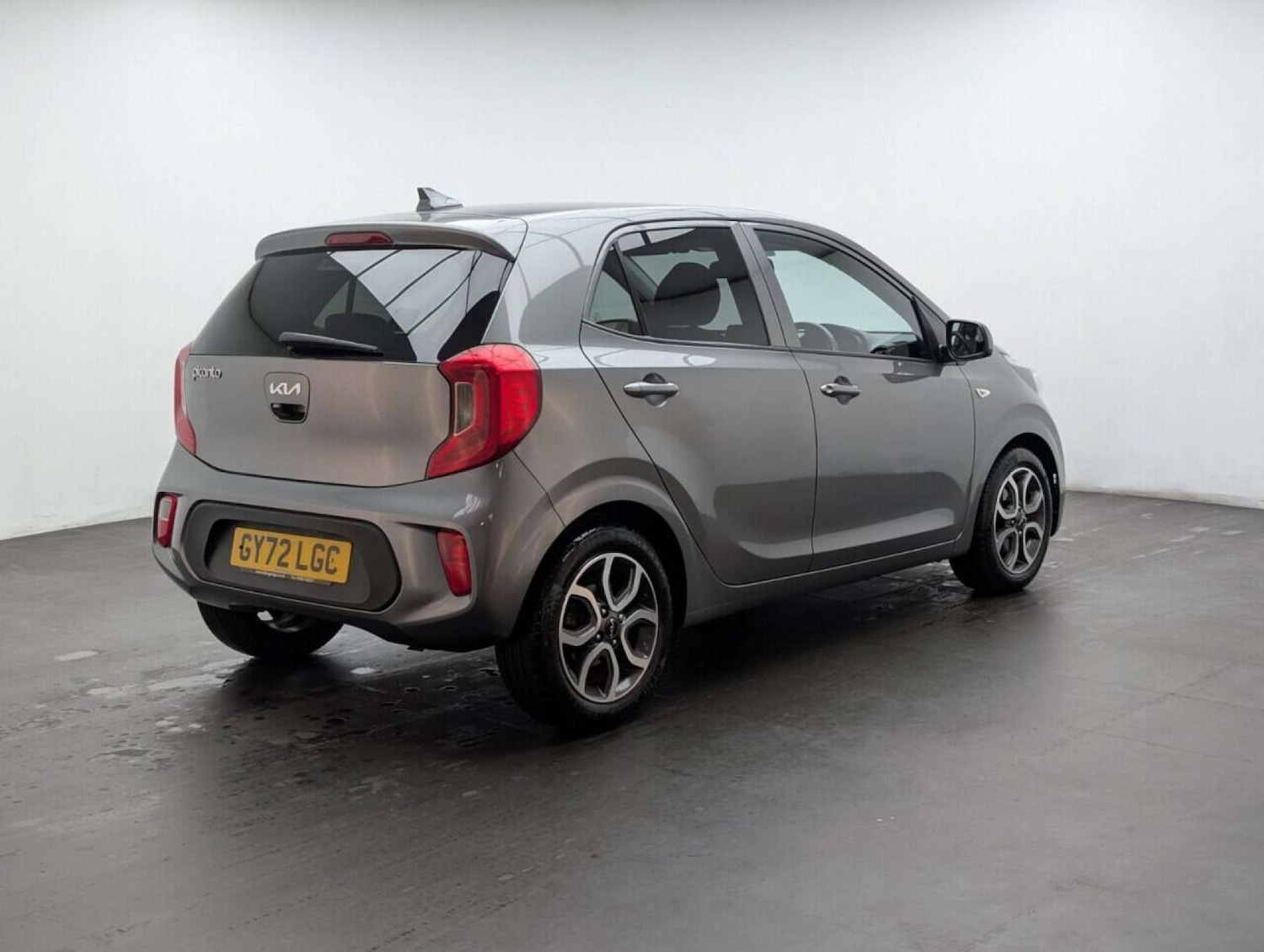 Used Kia Picanto 2022 for sale - 77713773: Photo 8