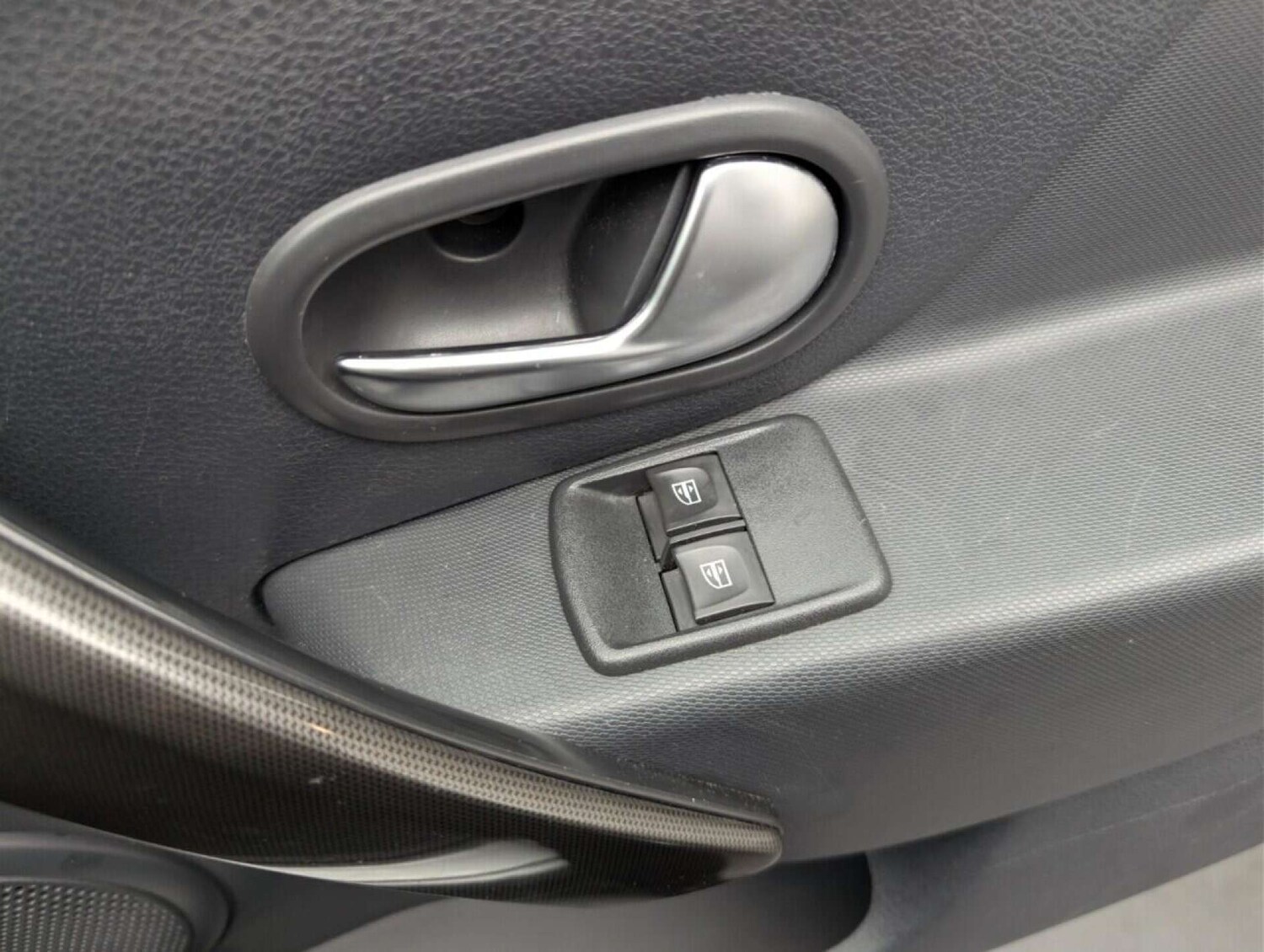 Used Dacia Sandero Stepway 2017 for sale - 77713056: Photo 22