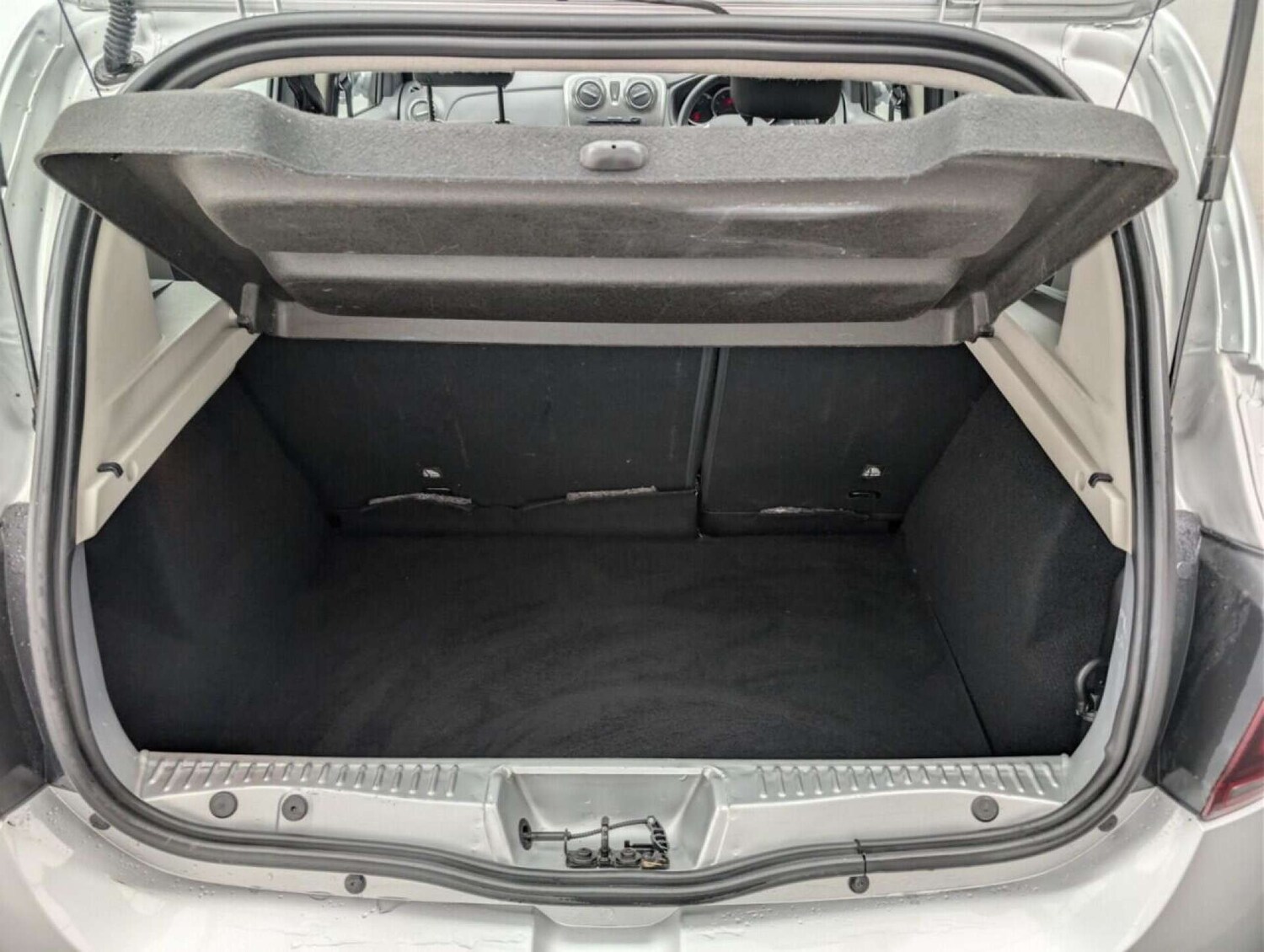 Used Dacia Sandero Stepway 2017 for sale - 77713056: Photo 27