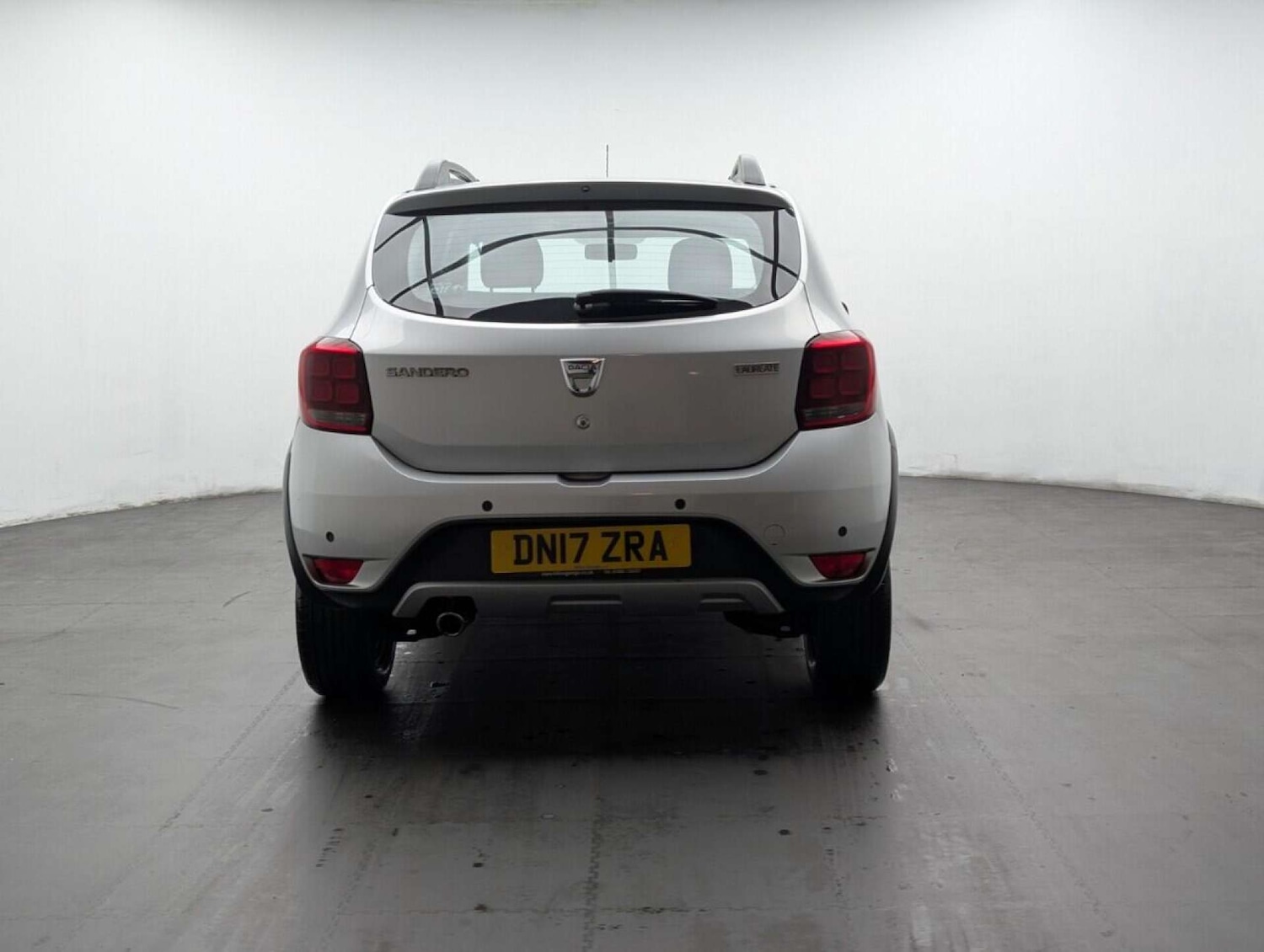 Used Dacia Sandero Stepway 2017 for sale - 77713056: Photo 7