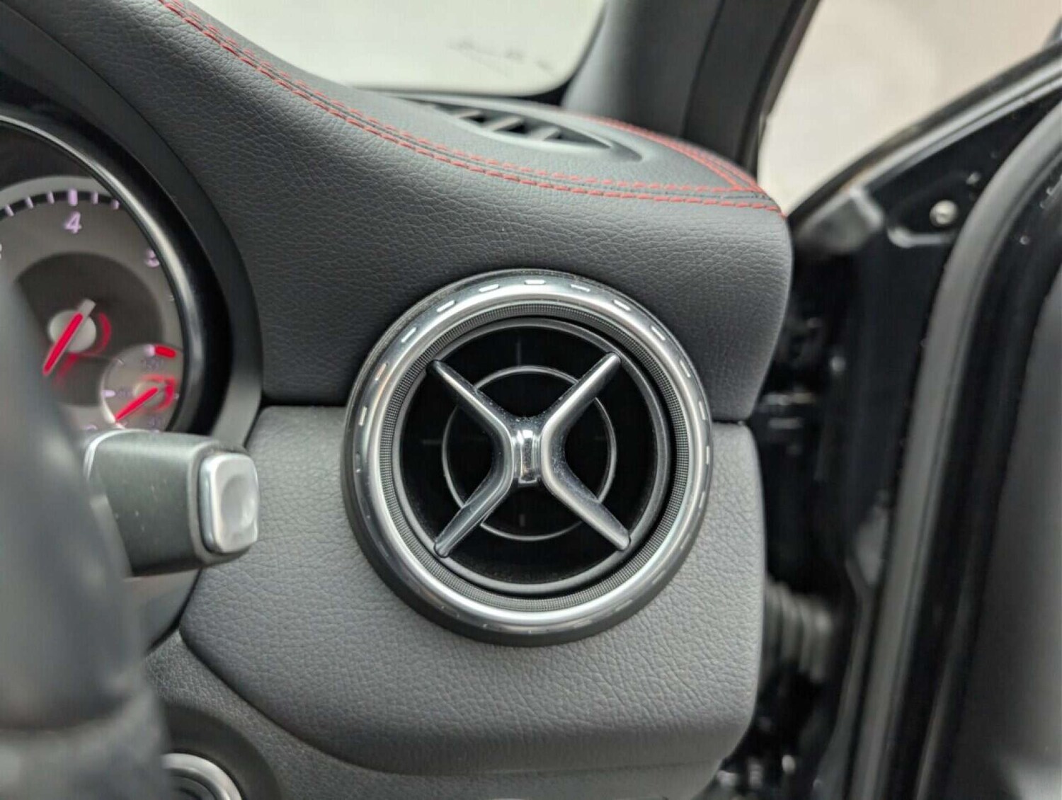 Used Mercedes-Benz GLA 2016 for sale - 77713045: Photo 18