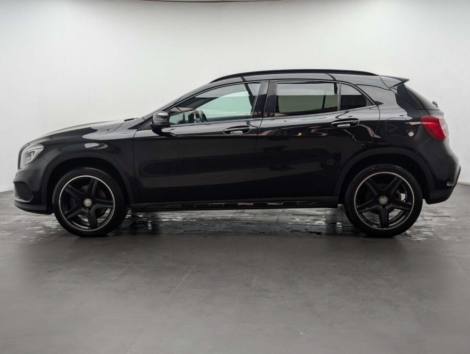 Used Mercedes-Benz GLA 2016 for sale - 77713045: Photo 5