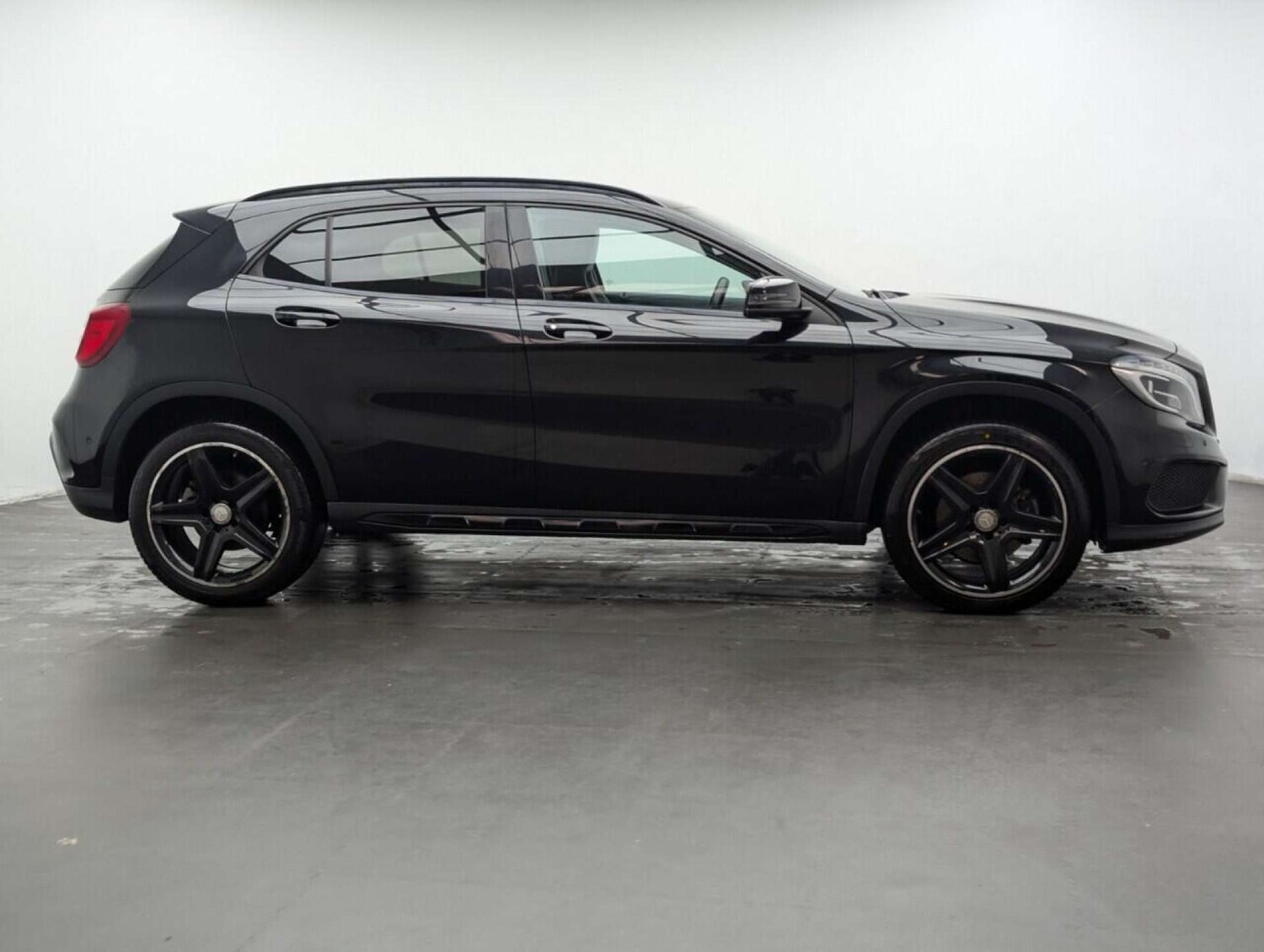 Used Mercedes-Benz GLA 2016 for sale - 77713045: Photo 9