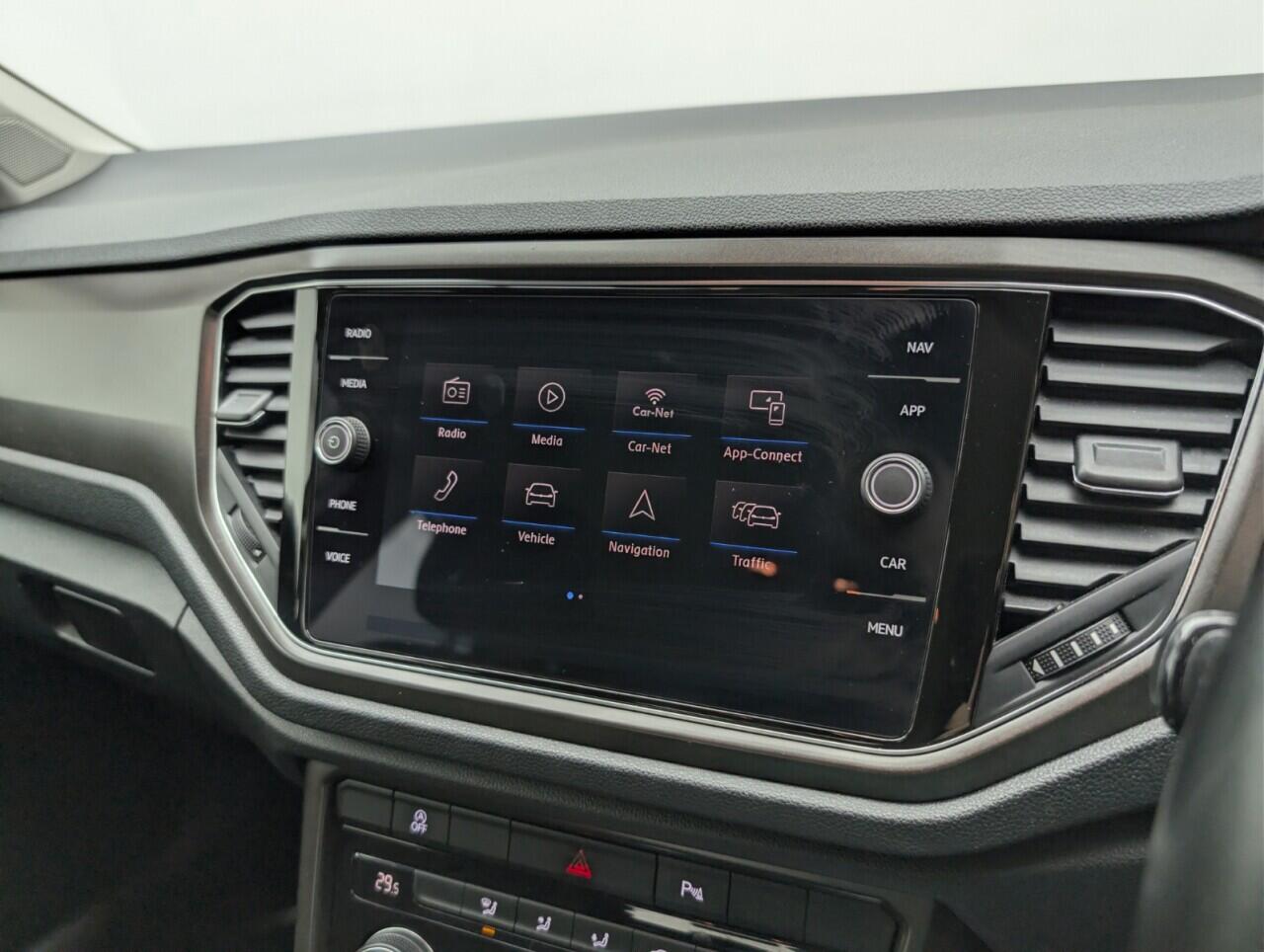 Used Volkswagen T-Roc 2020 for sale - 76527743: Photo 14