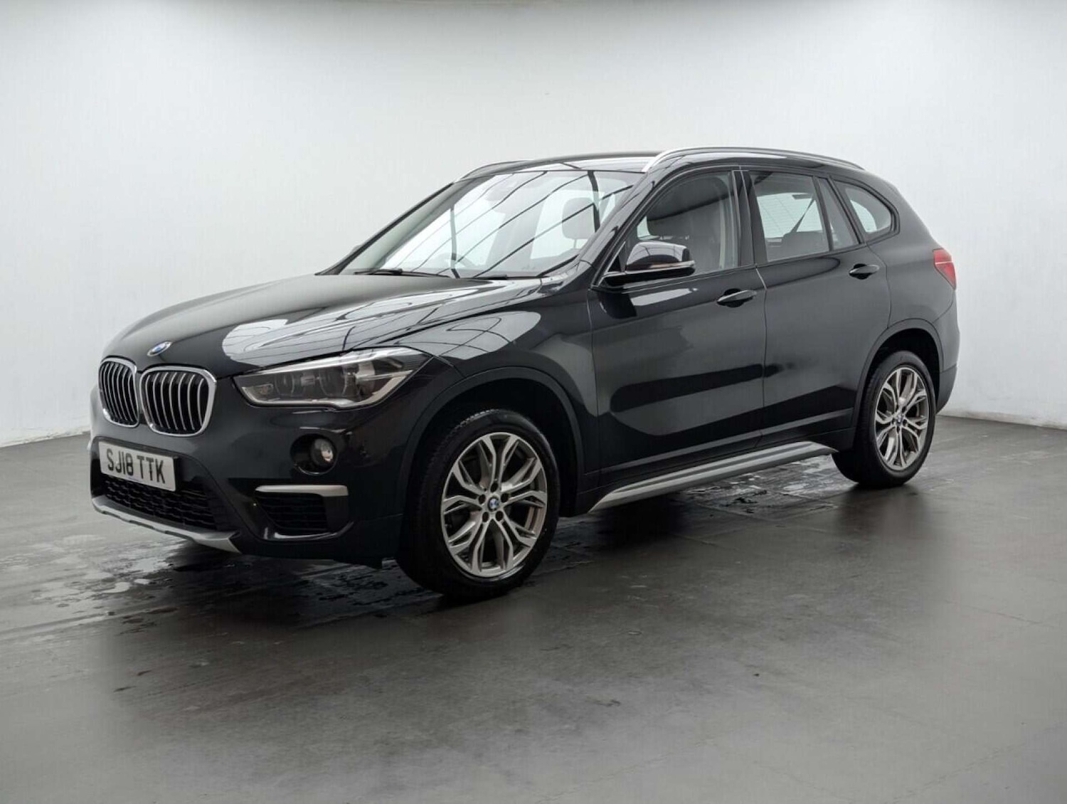 Used BMW X1 2018 for sale - 77975406: Photo 4