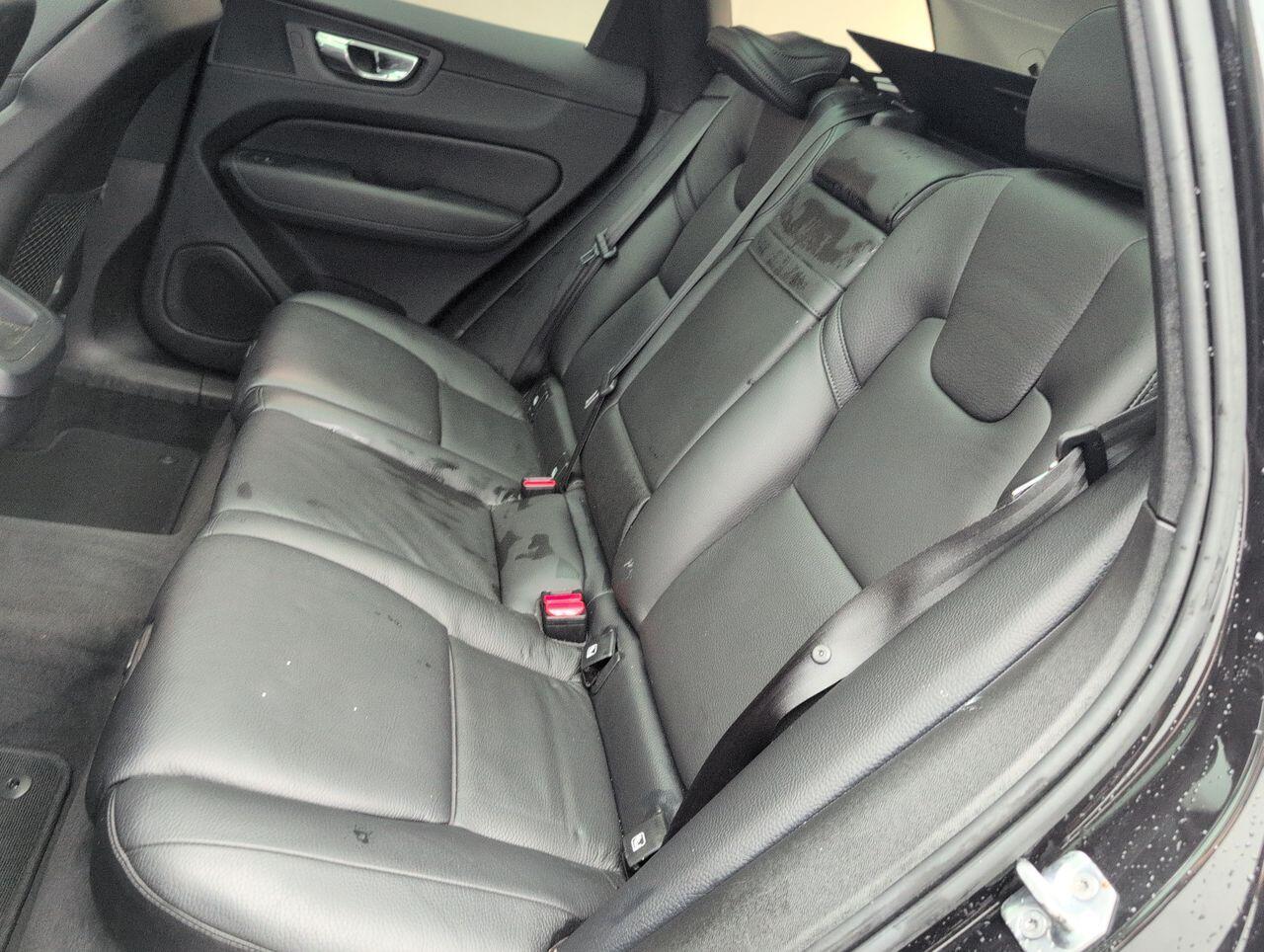 Used Volvo XC60 2018 for sale - 76423288: Photo 17