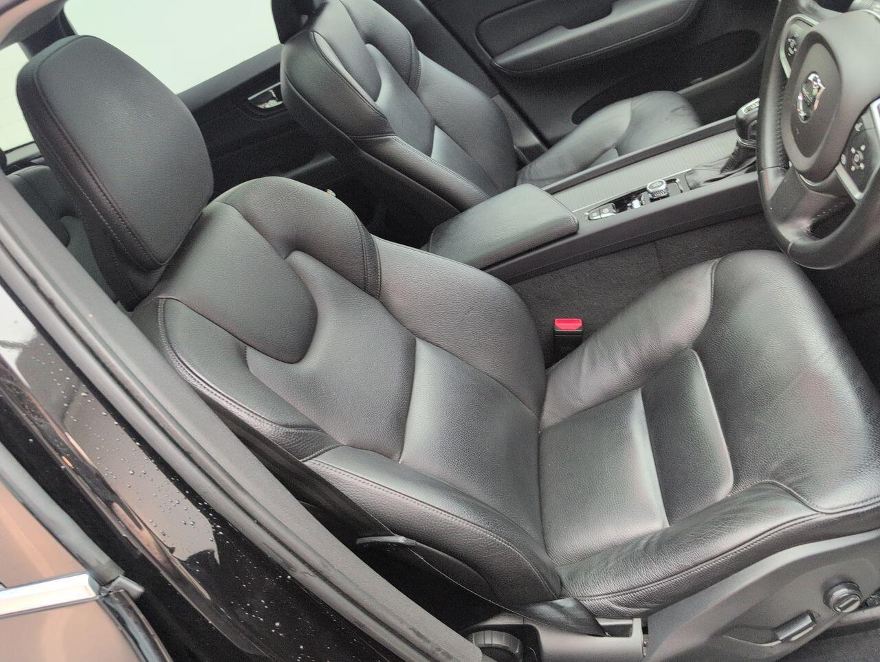 Used Volvo XC60 2018 for sale - 76423288: Photo 20