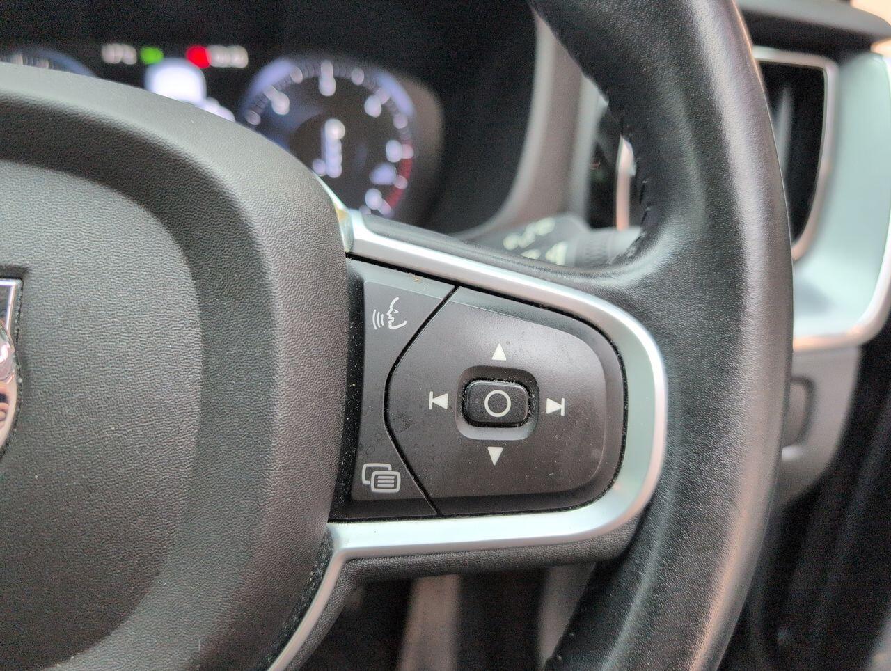 Used Volvo XC60 2018 for sale - 76423288: Photo 27