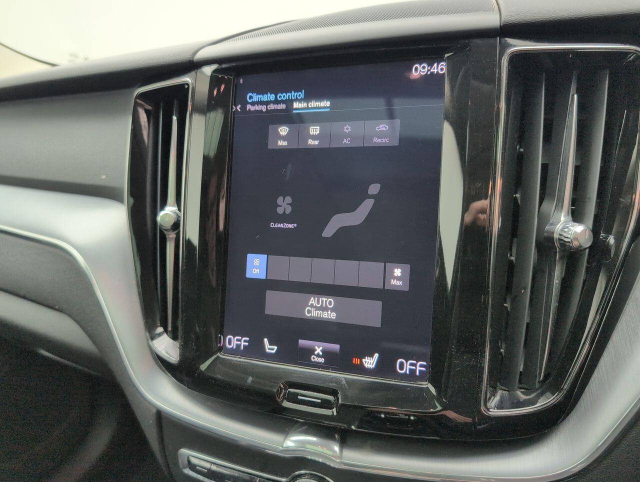 Used Volvo XC60 2018 for sale - 76423288: Photo 57