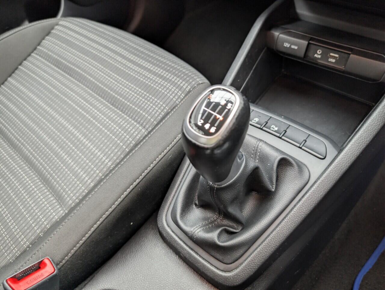 Used Kia Stonic 2019 for sale - 77098086: Photo 16