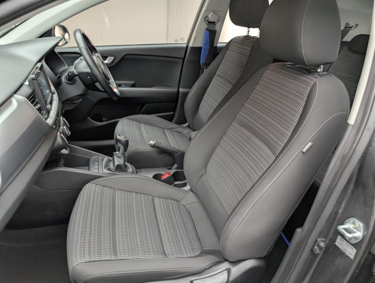 Used Kia Stonic 2019 for sale - 77098086: Photo 27