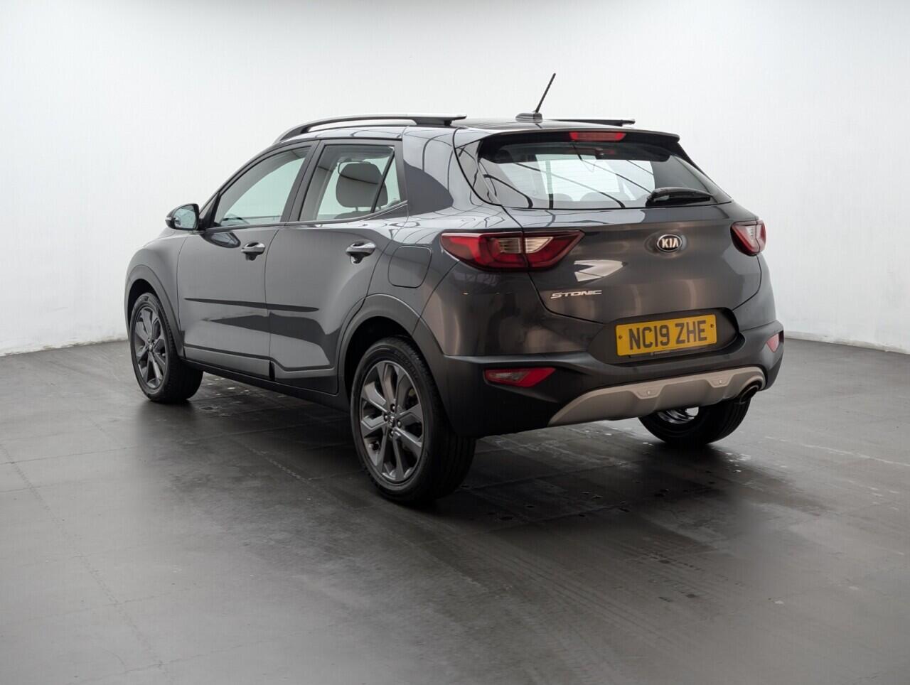 Used Kia Stonic 2019 for sale - 77098086: Photo 6