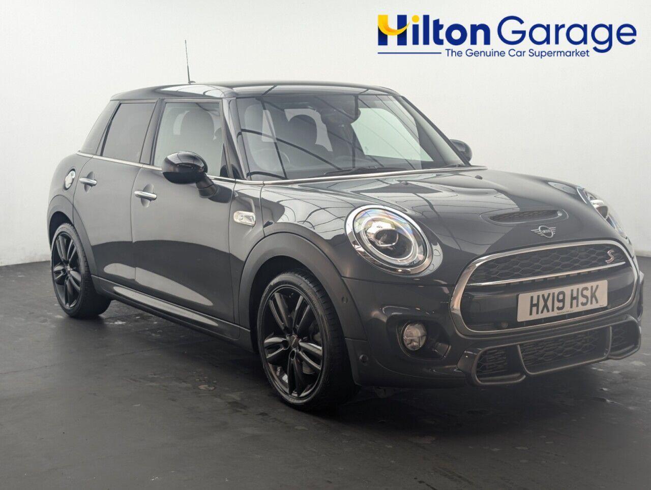 Used MINI Hatch 2019 for sale - 76422713: Photo 1