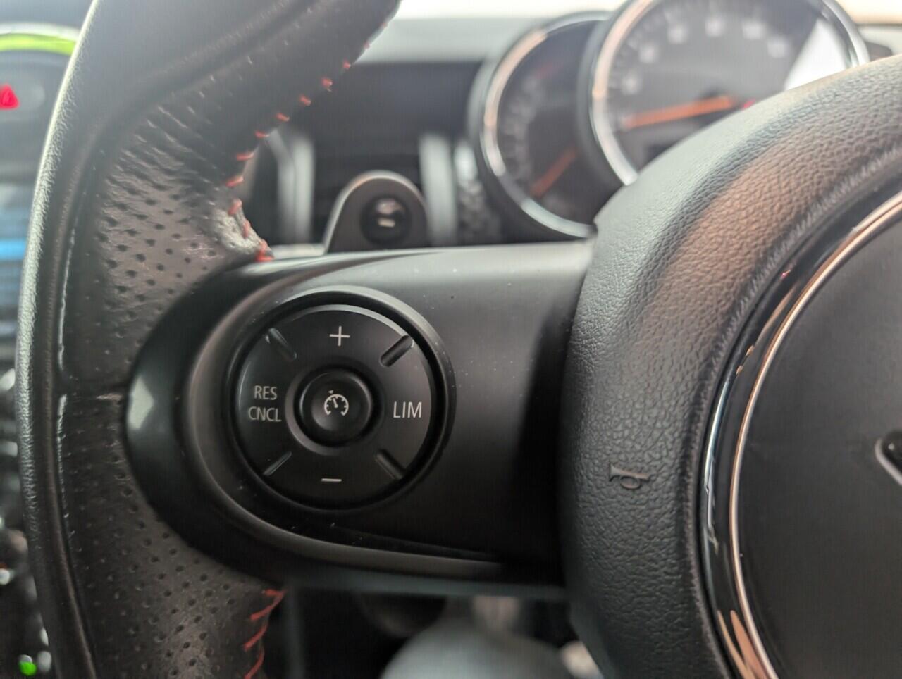 Used MINI Hatch 2019 for sale - 76422713: Photo 17