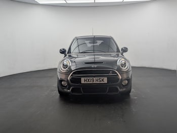 Used MINI Hatch 2019 for sale - 76422713: Photo