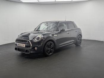 Used MINI Hatch 2019 for sale - 76422713: Photo