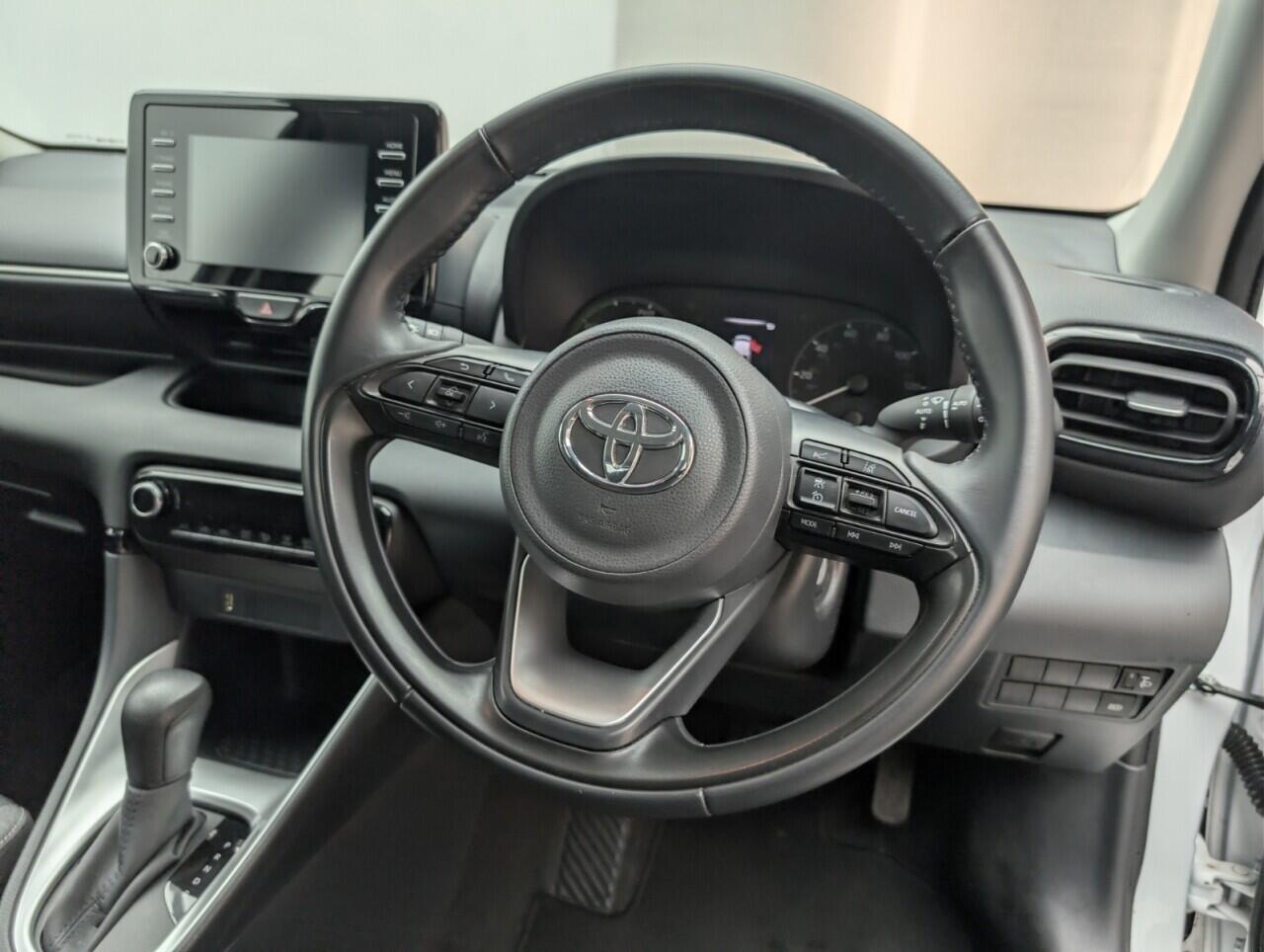 Used Toyota Yaris 2023 for sale - 76473274: Photo 23