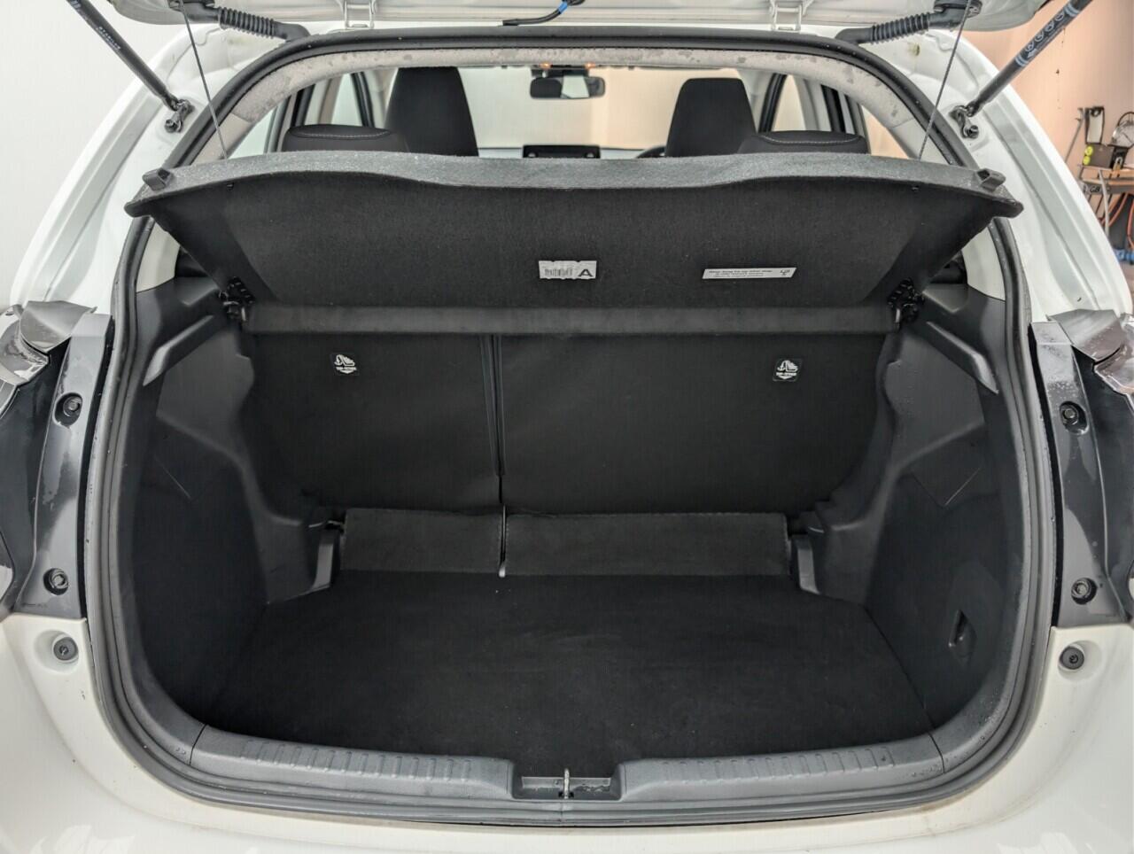 Used Toyota Yaris 2023 for sale - 76473274: Photo 26