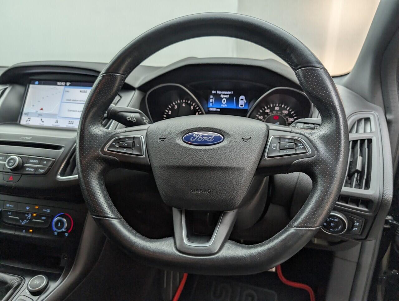 Used Ford Focus 2017 for sale - 76926310: Photo 22