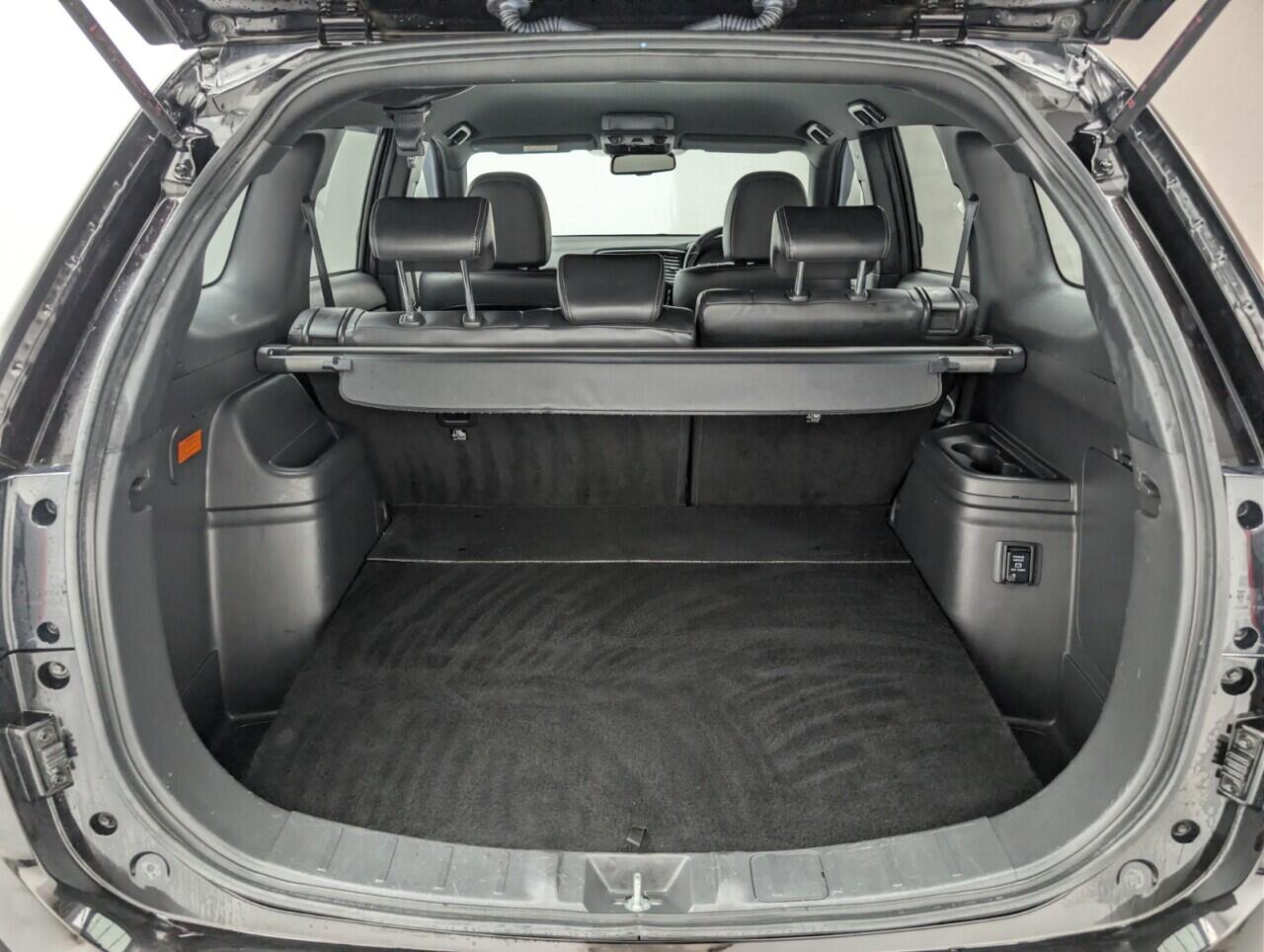 Used Mitsubishi Outlander 2020 for sale - 77646732: Photo 26