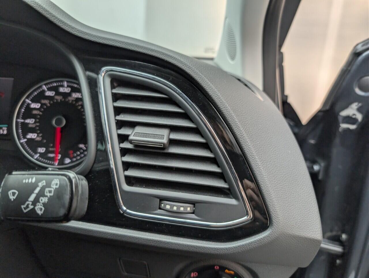 Used SEAT Leon 2018 for sale - 76671298: Photo 18