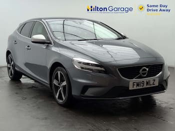 Used Volvo V40 2019 for sale - 79773136: Photo