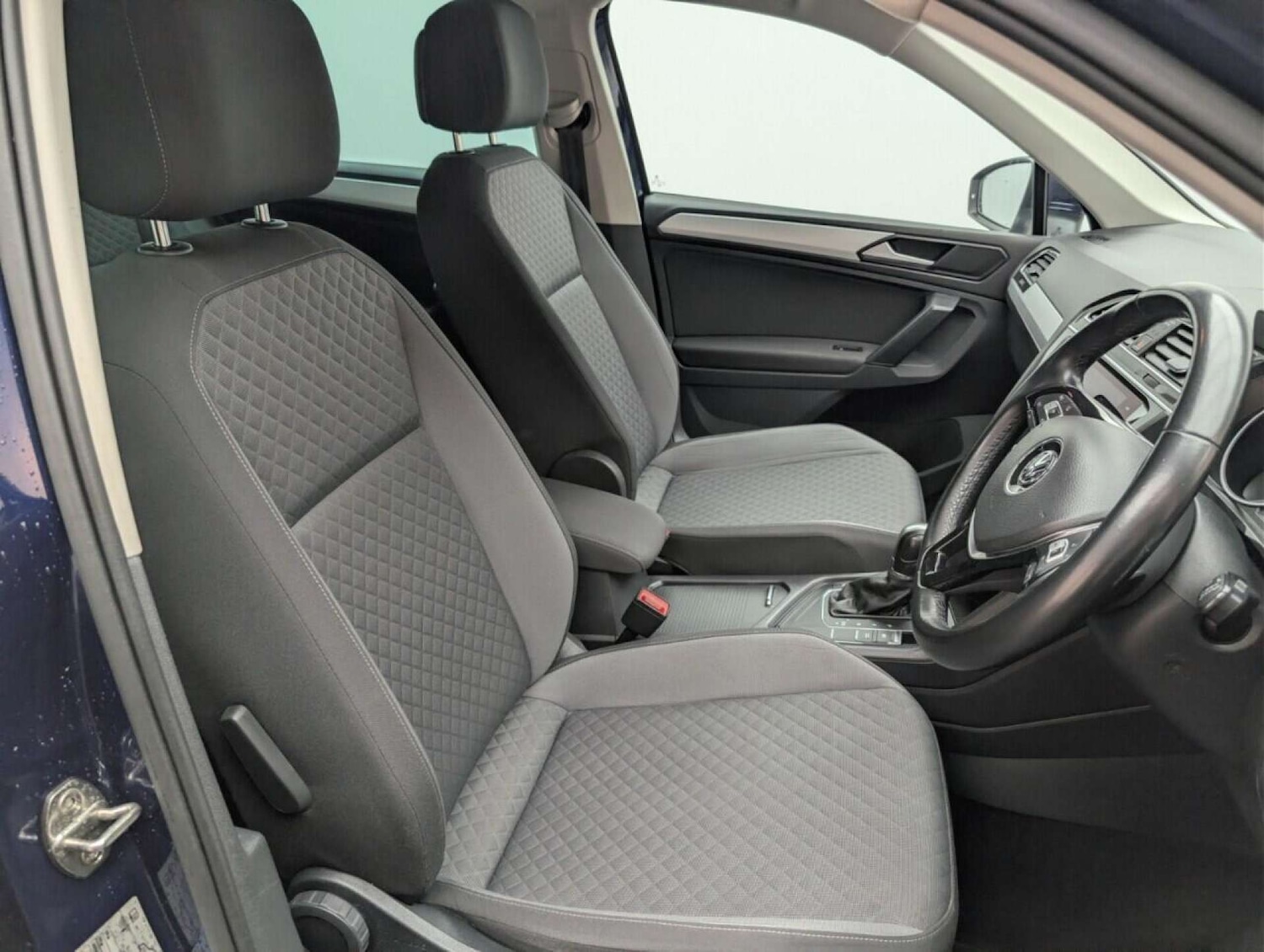 Used Volkswagen Tiguan 2019 for sale - 77713294: Photo 12