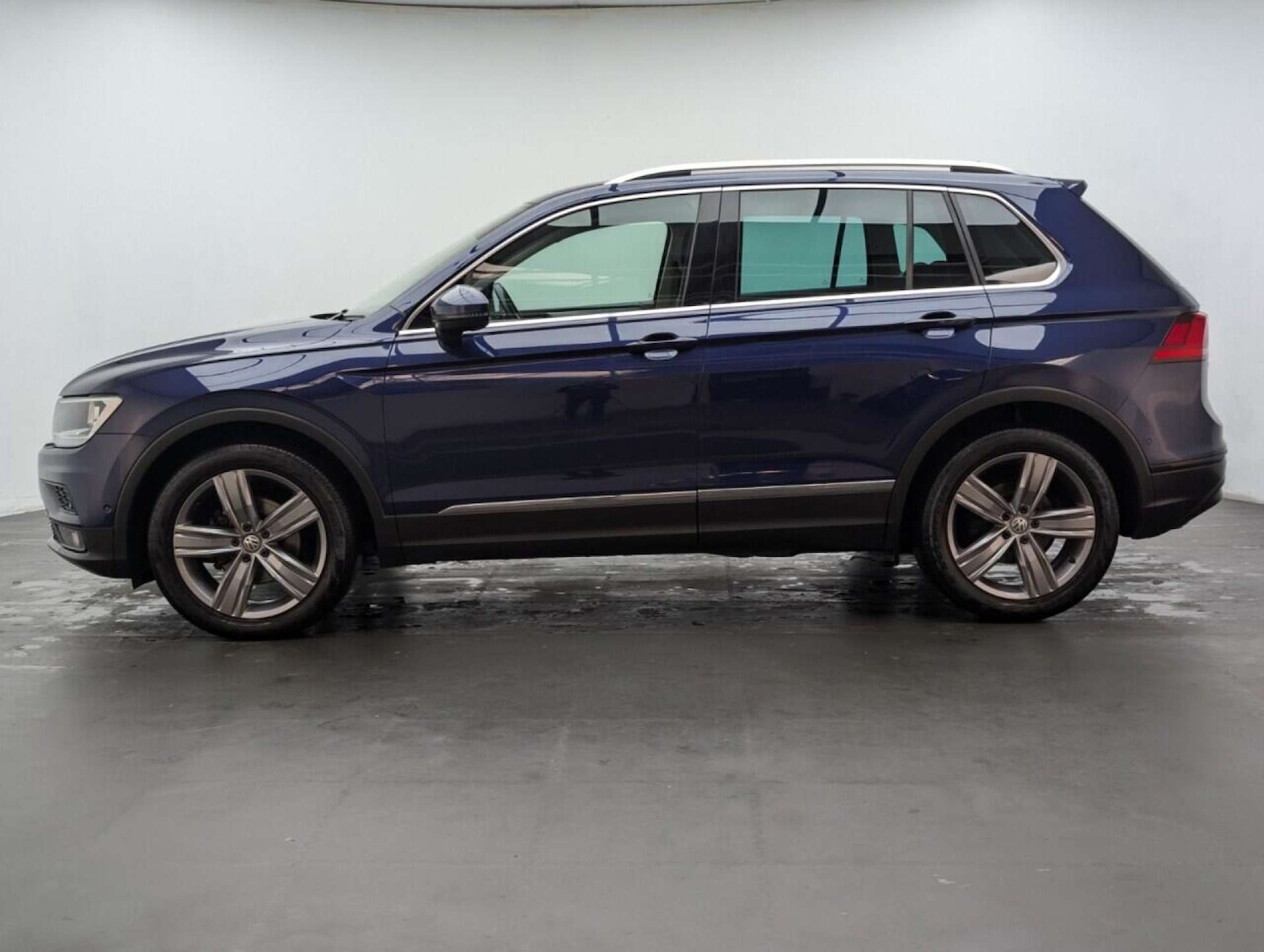 Used Volkswagen Tiguan 2019 for sale - 77713294: Photo 5