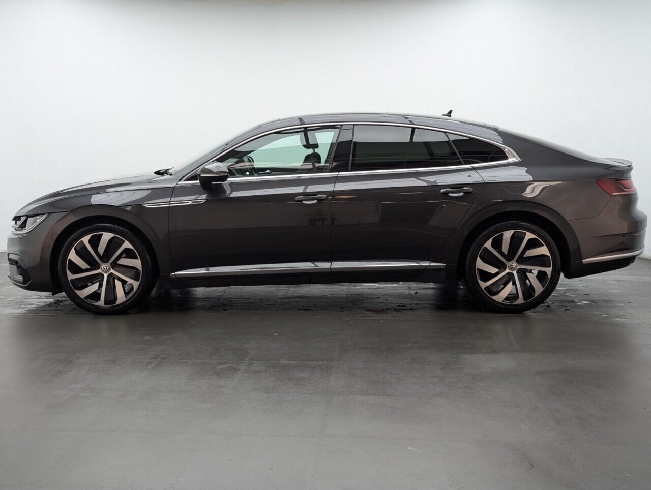 Used Volkswagen Arteon 2019 for sale - 76997703: Photo 5
