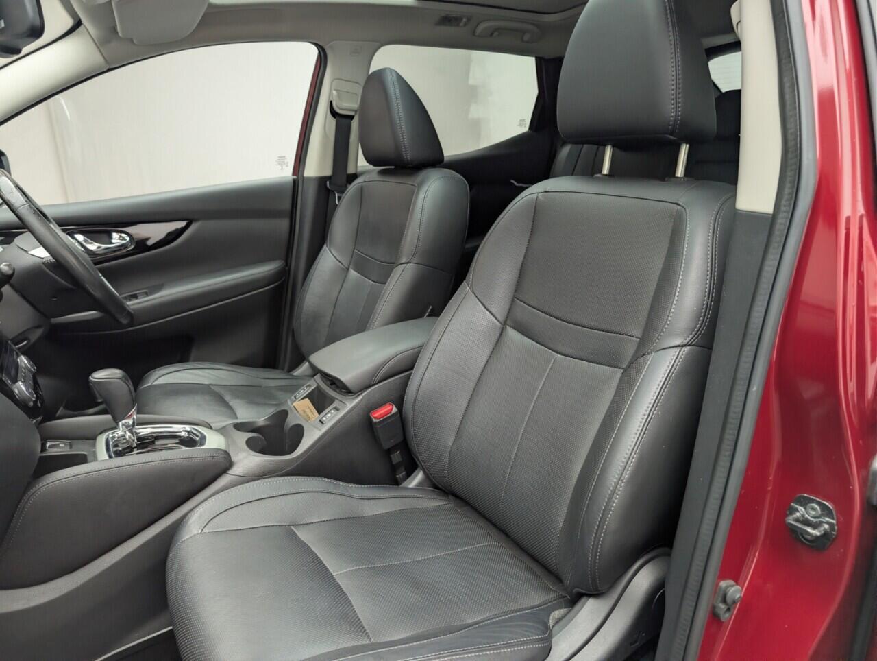 Used Nissan Qashqai for sale - 77658425: Photo 27