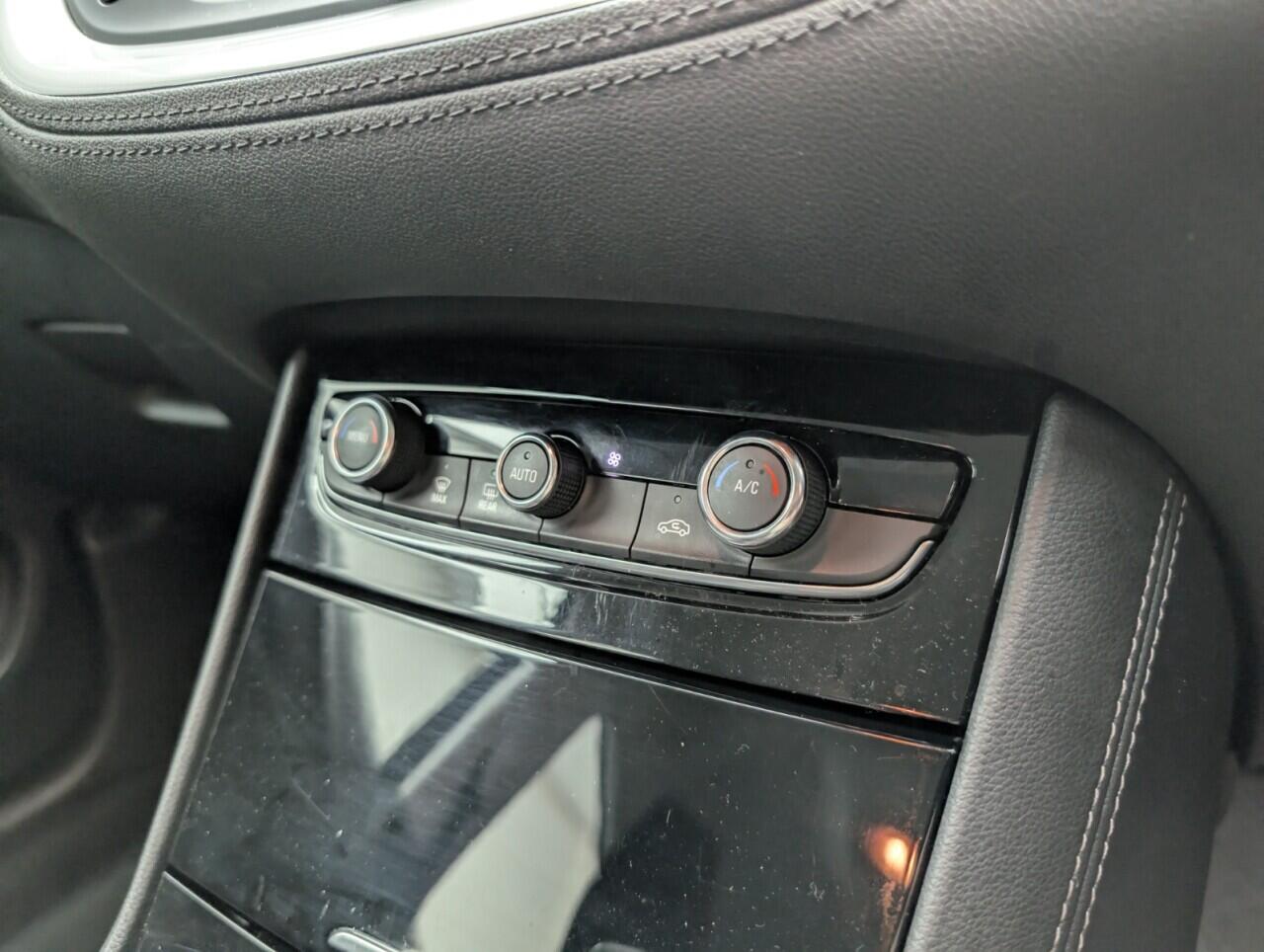 Used Vauxhall Grandland X 2019 for sale - 76422715: Photo 16